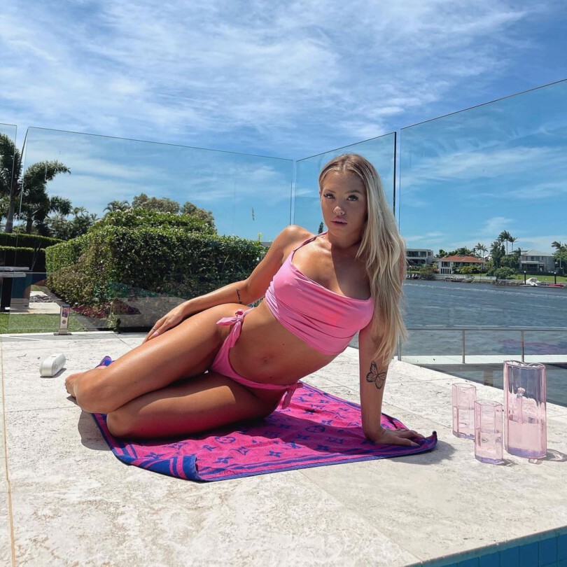 Tammy Hembrow Sexy Ass