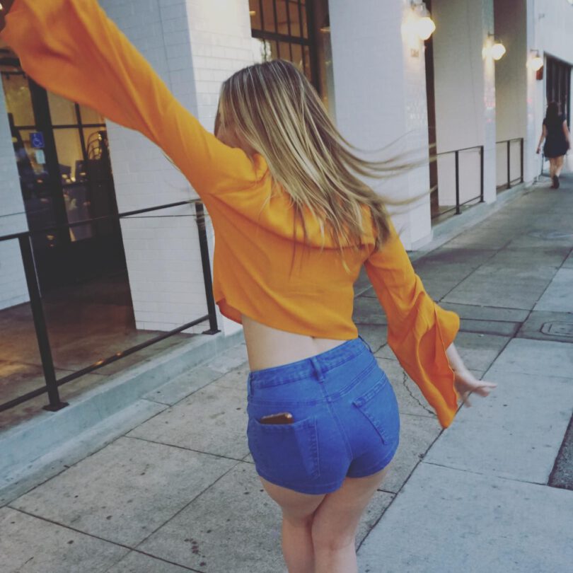 Sammy Hanratty Sexy Ass In Shorts