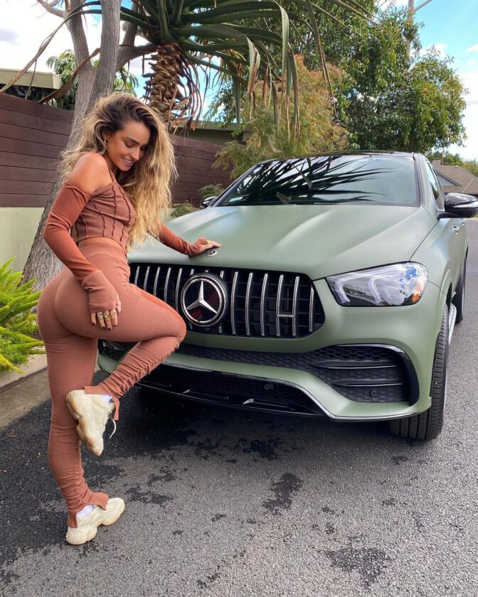 Sommer Ray Fantastic Ass