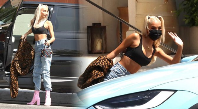 Pia Mia Perez – Sexy Body in a Tiny Black Sports Bra Out in Los Angeles
