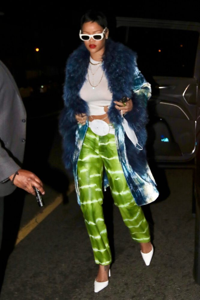 Rihanna Braless Boobs