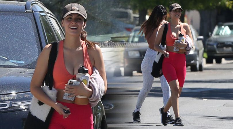 Victoria Justice’s Big Cleavage and Other Sexy Links!