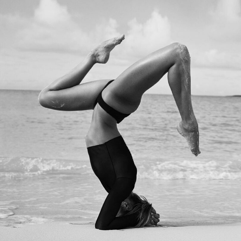 Candice Swanepoel Sexy On Beach