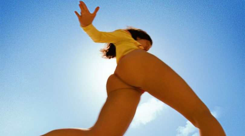 Lorde’s Naked Ass and Other Sexy Links!