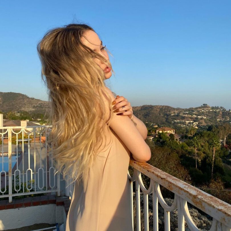 Dove Cameron Beautiful Photos