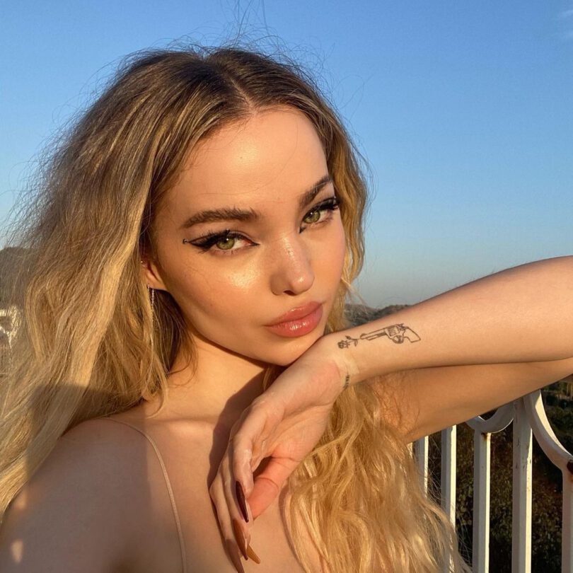 Dove Cameron Beautiful Photos