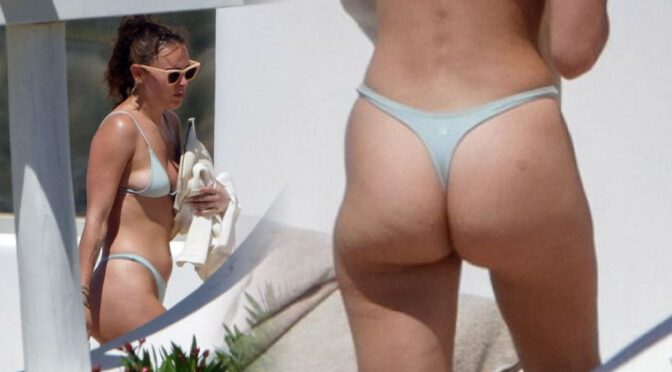Rumer Willis – Sexy Big Ass in a Tiny BIkini in Mykonos