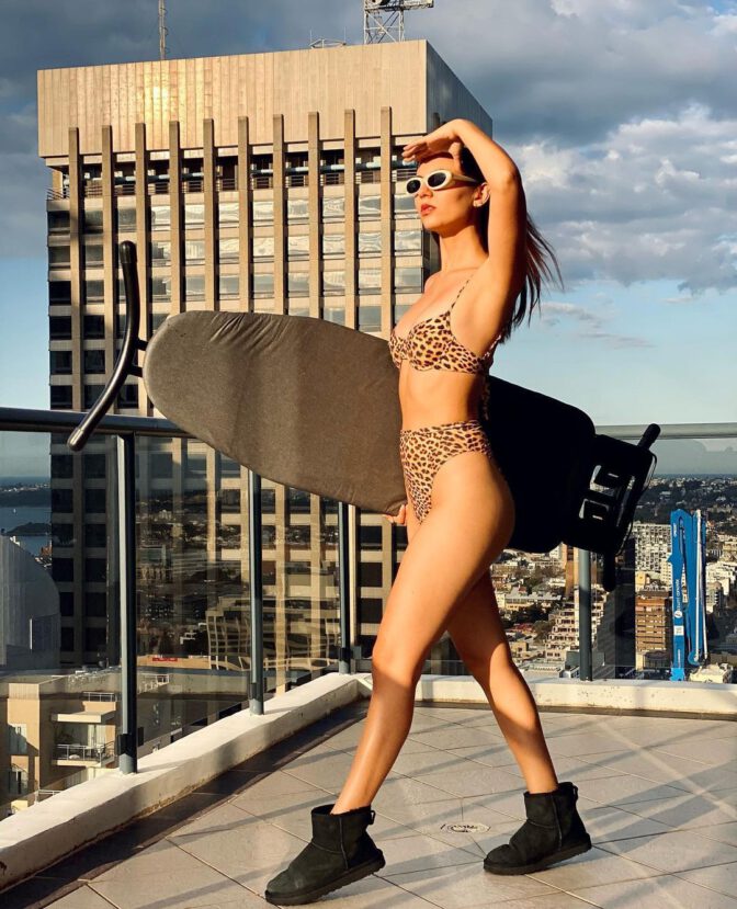 Victoria Justice Gorgeous In Bikini