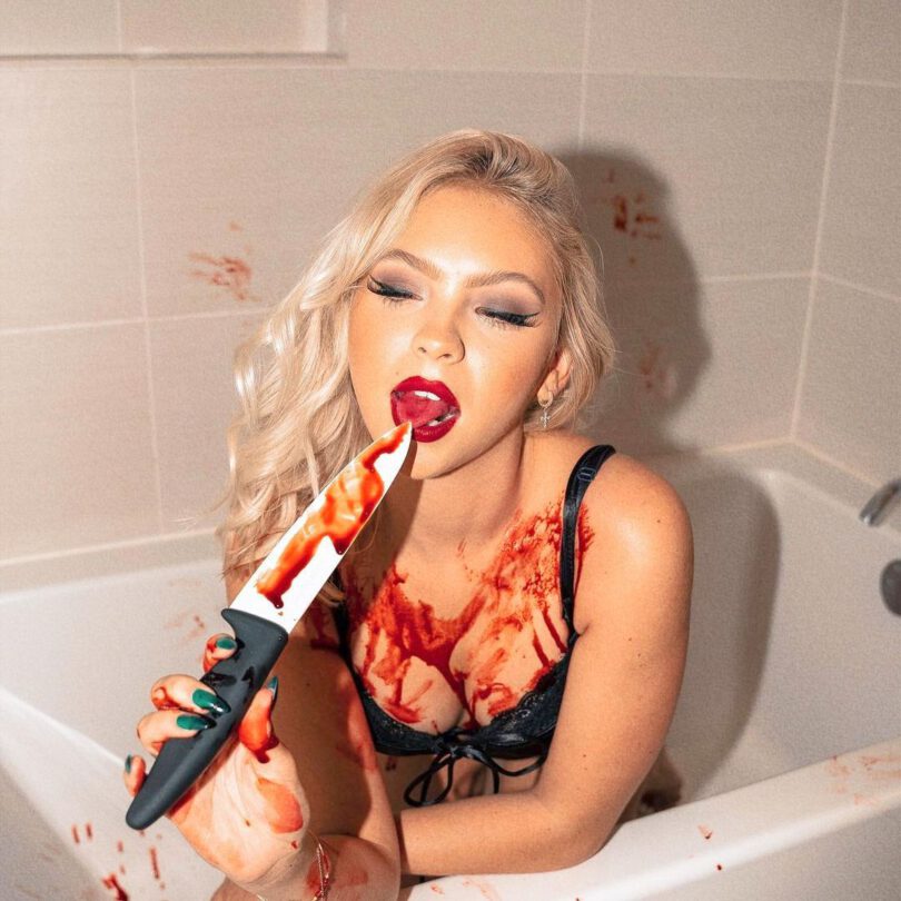 Jordyn Jones Sexy Bathtub Photos