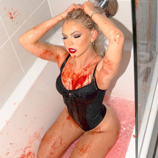 Jordyn Jones Sexy Bathtub Photos