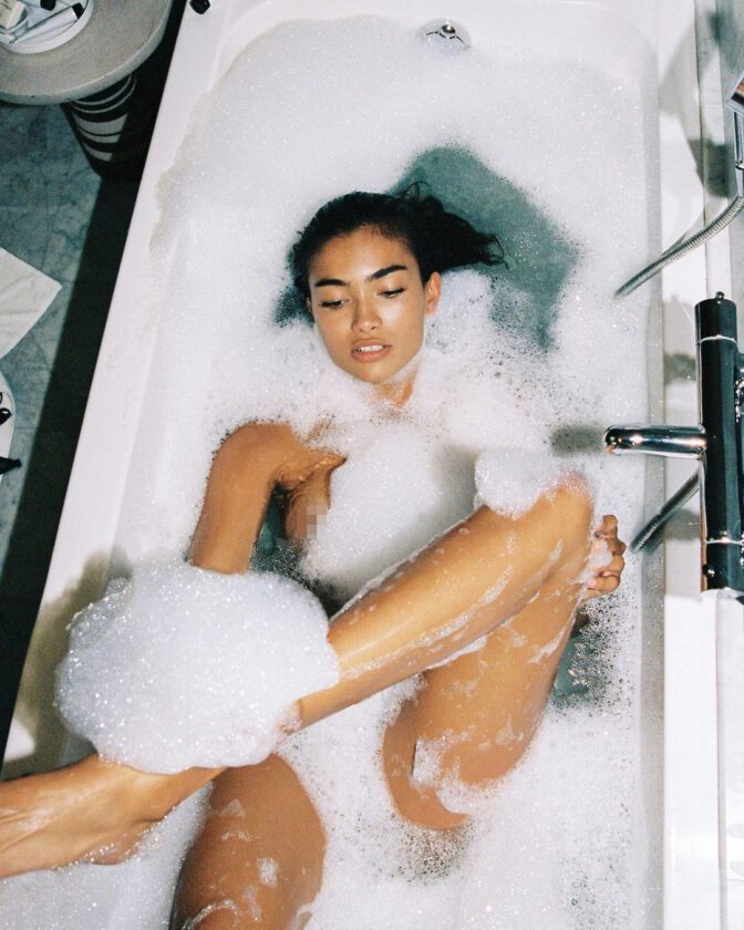 Kelly Gale Topless