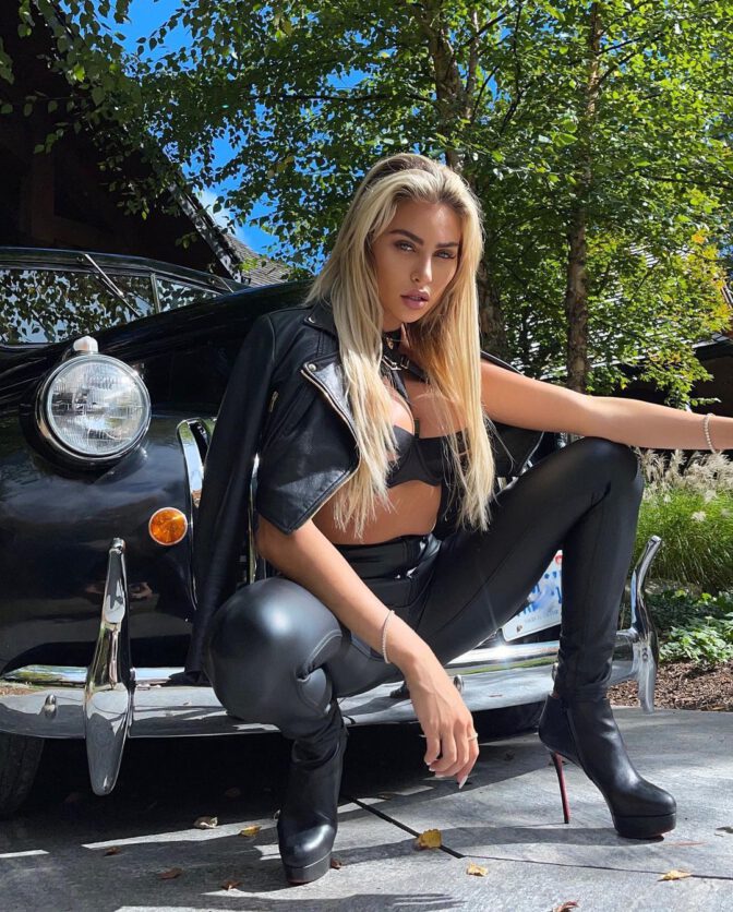 Khloe Terae Sexy Body