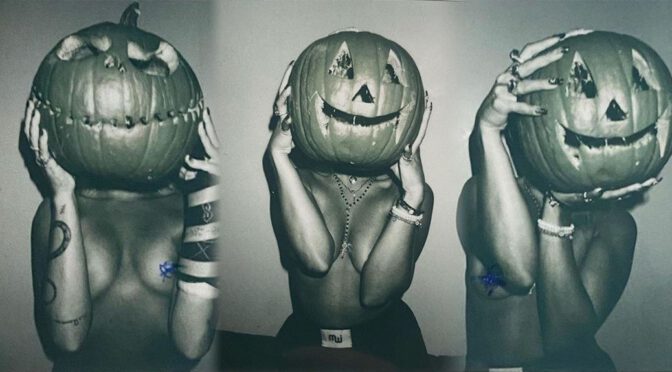 Vanessa Hudgens – Sexy Topless Boobs in a Halloween Photoshoot