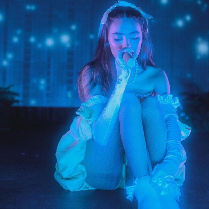 Madison Beer Sexy Upskirt