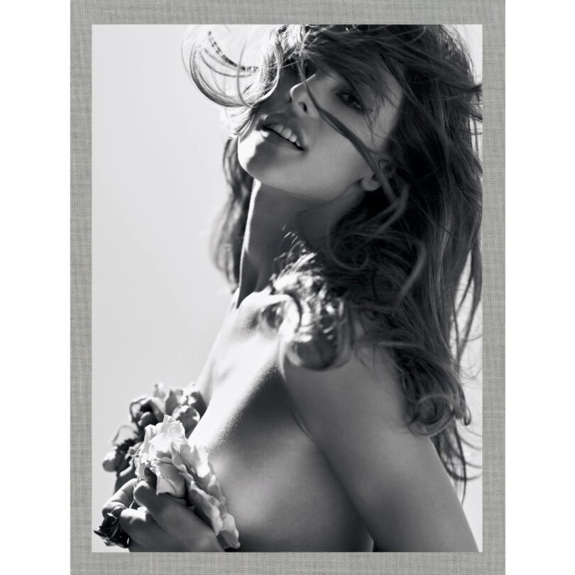 Alessandra Ambrosio Sexy Pics