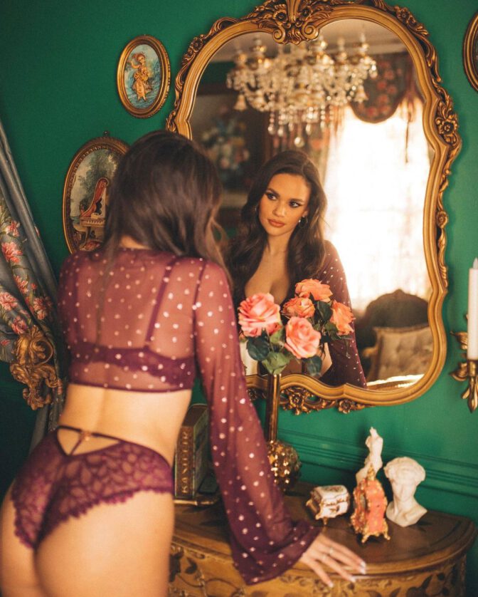 Madison Pettis Sexy Lingerie