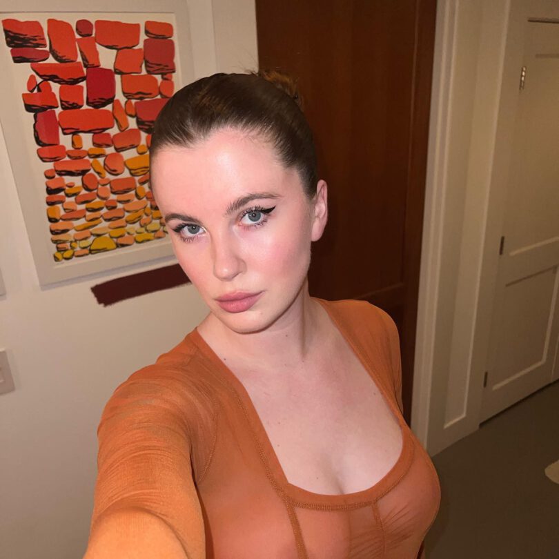 Ireland Baldwin Braless Sexy Boobs And Nipples