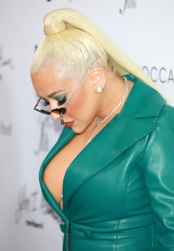 Christina Aguilera Big Boobs