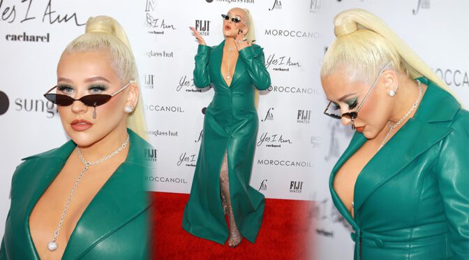 Christina Aguilera – Big Braless Cleavage at The Daily Front Row’s 6th Annual Fashion Awards in Beverly Hills