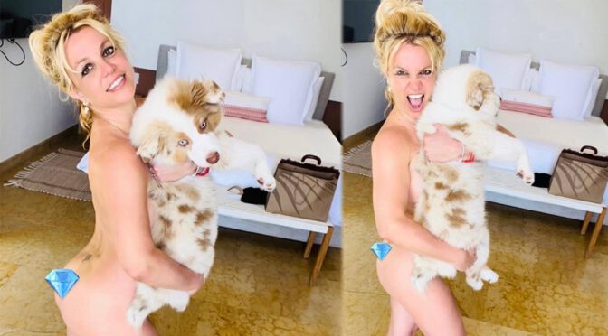 Britney Spears – Sexy Naked Body in a Censored Nude Photoshoot