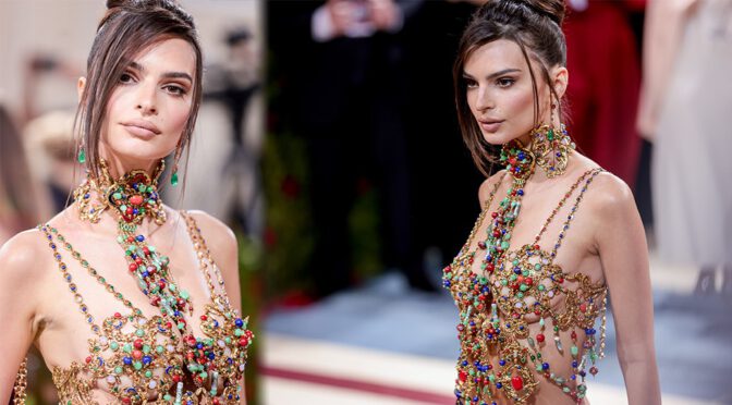 Emily Ratajkowski – Beautiful Braless Boobs at 2022 Met Gala in New York
