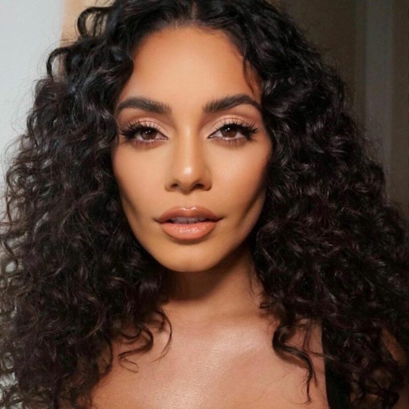 Vanessa Hudgens Big Boobs