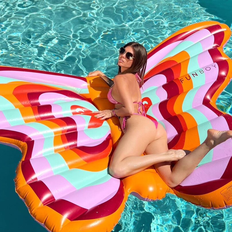Chanel West Coast Sexy Ass In Bikini