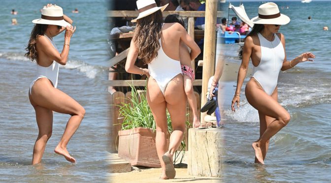 Eva Longoria Shows Sexy Ass on a Beach in Marbella