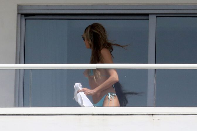 Heidi Klum Boob Splip
