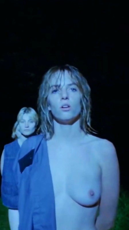 Maya Hawke Topless