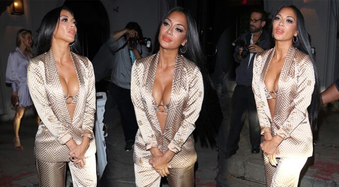 Nicole Scherzinger Shows Stunning Boobs & Cleavage at Craig’s in West Hollywood