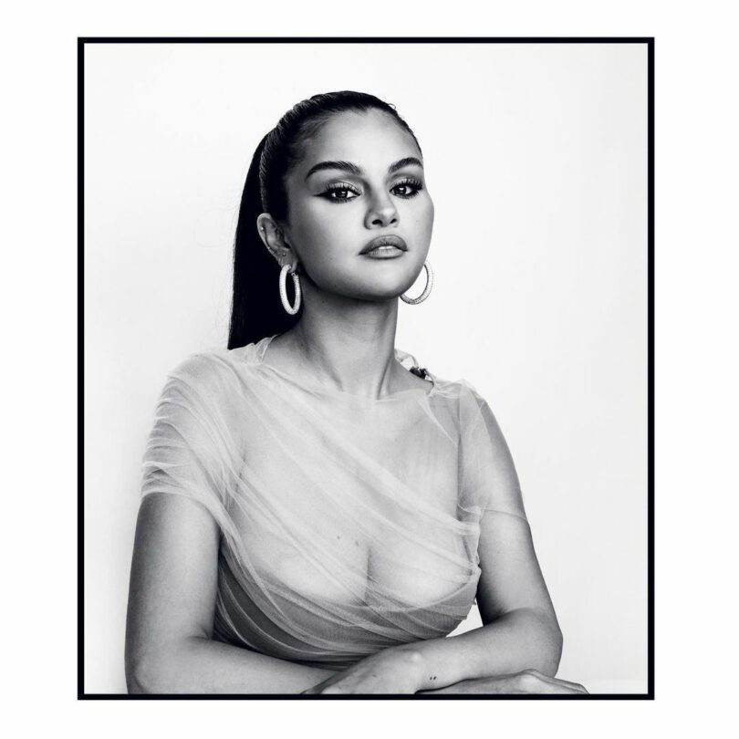 Selena Gomez Beautiful Cleavage