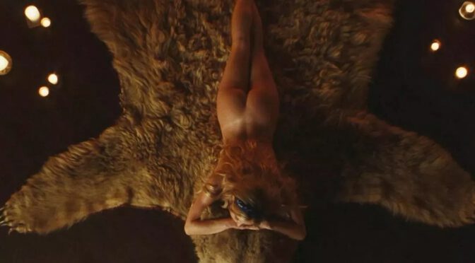 2022’s Nude Emmy Nominees and Other Sexy Links!