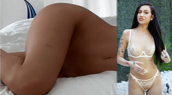 Alexis Ren Naked and Other Celebrities in a Weekly Instagram/Twitter Roundup