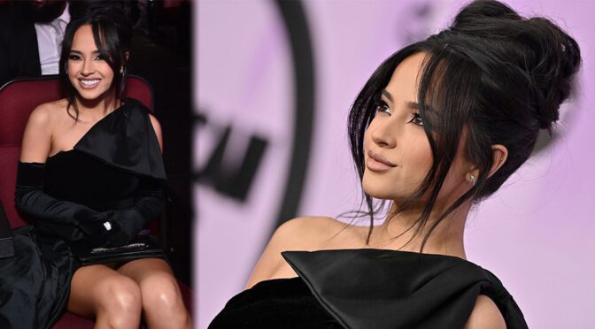 Becky G’s Sexy Legs and Upskirt at  2022 American Music Awards in Los Angeles