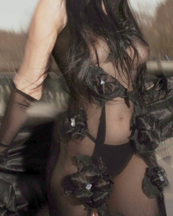 Noah Cyrus Photoshoot Braless Nipples Paris