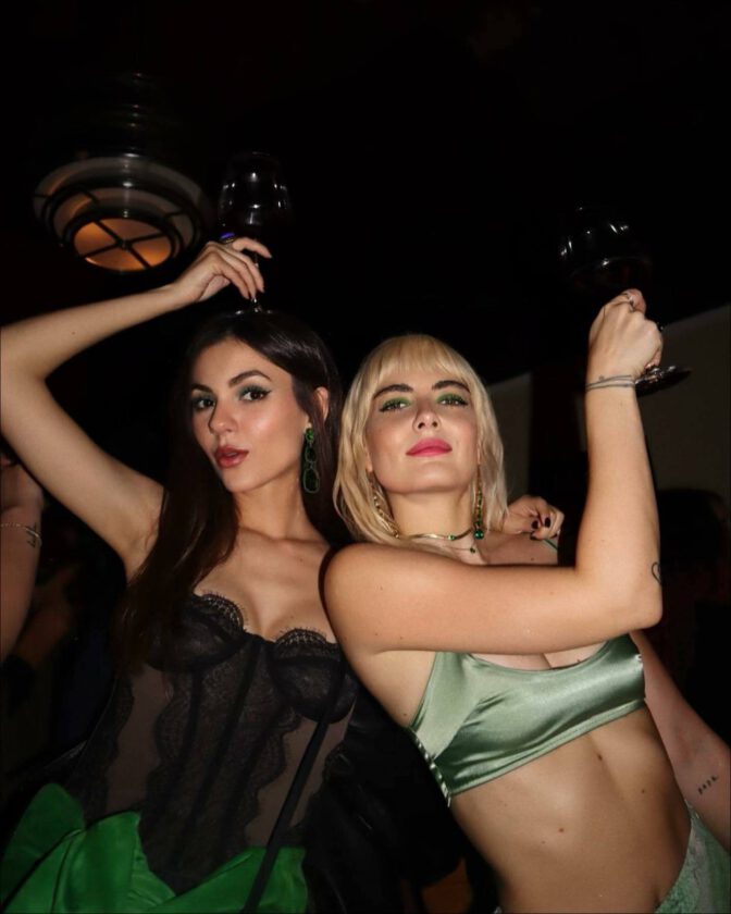 Victoria Justice Stunning Breasts Lace Top