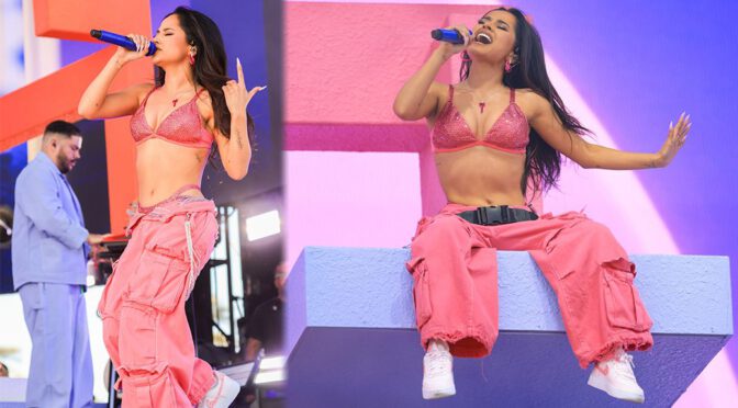 Becky G Sexy In Bra On Stage