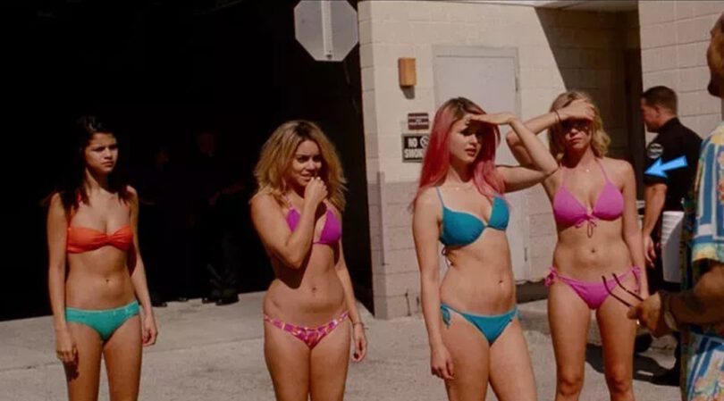 Spring Breakers’ Girls and Other Sexy Links!