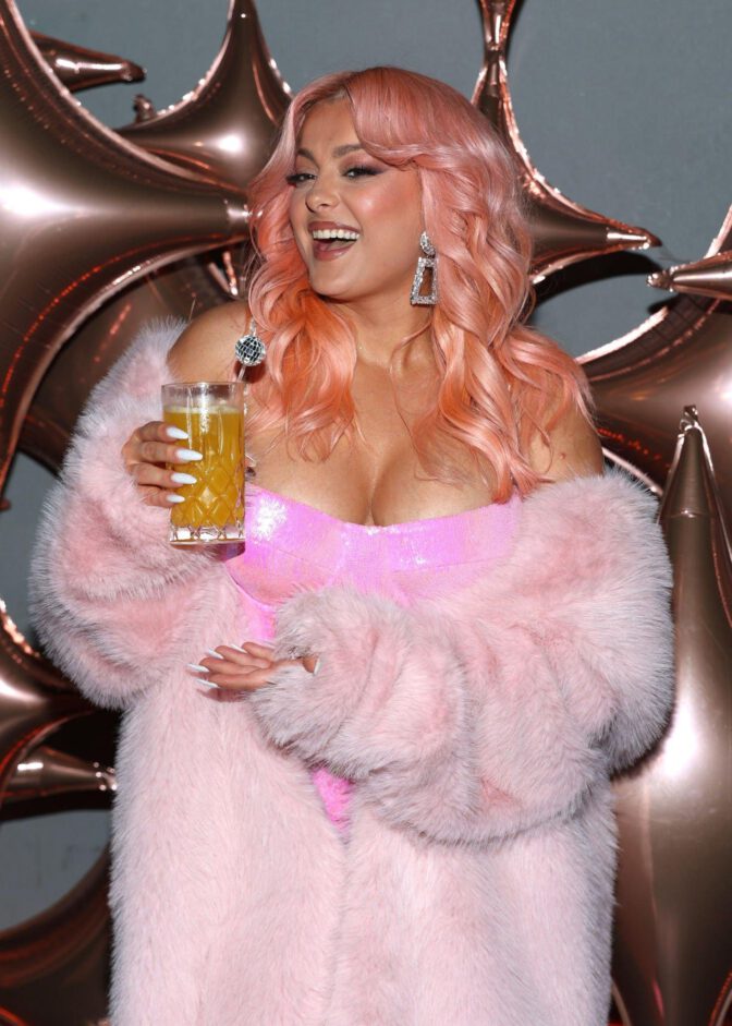 Bebe Rexha Curvy Body Big Breasts