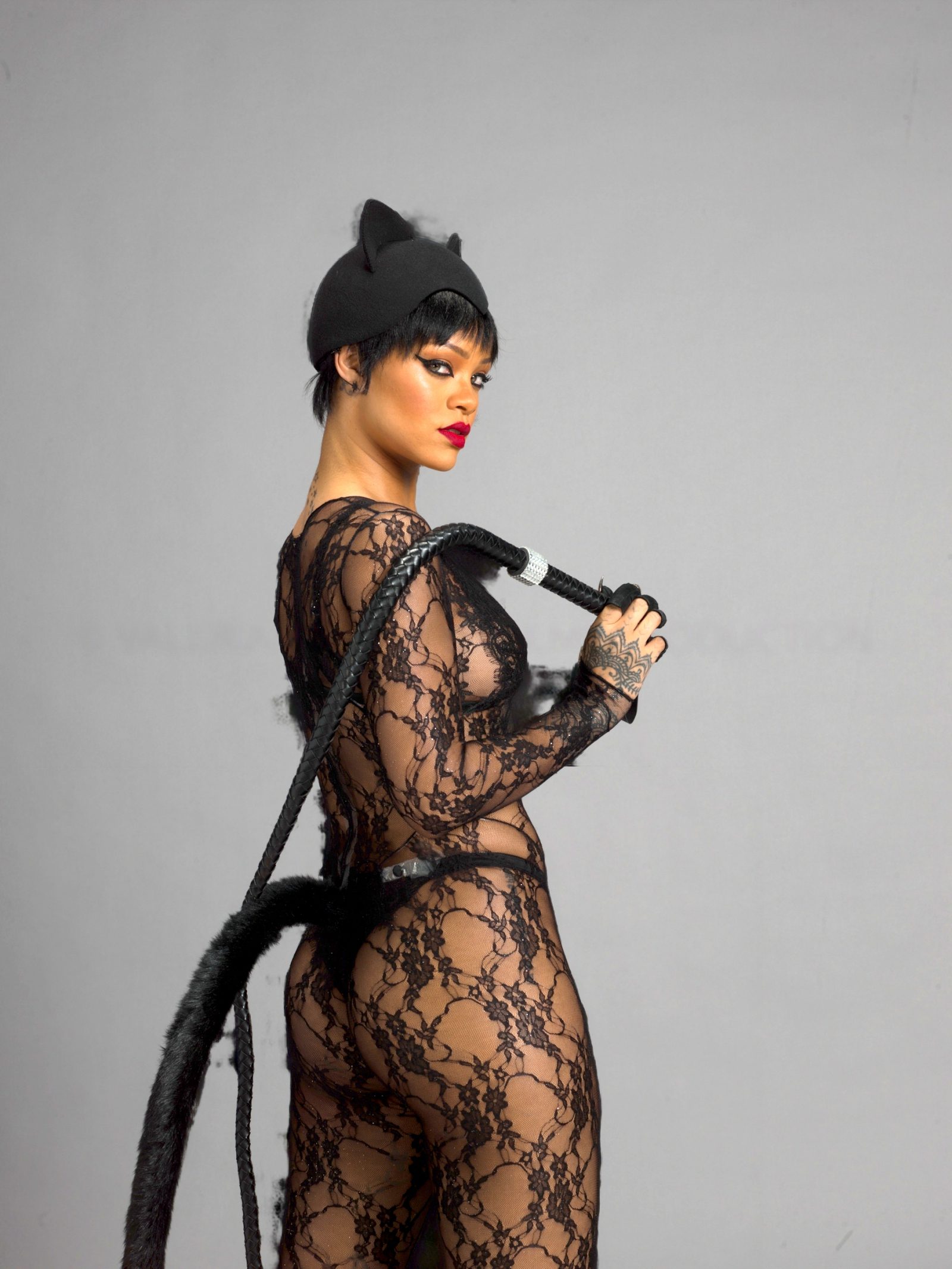Rihannas bootylicious outtakes from a 2017 photoshoot