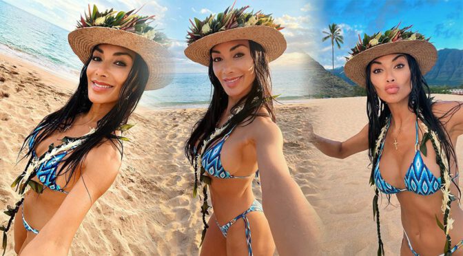 Bikini Bombshell Alert! Nicole Scherzinger’s Blue Bikini Photoshoot Showcasing Her Mesmerizing Boobs!