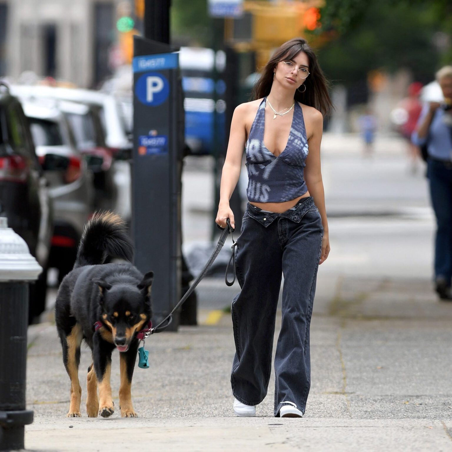 Emily Ratajkowski Sexy Blouse Cleavage Nyc