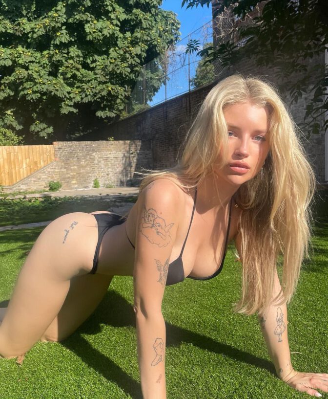 Provocative Charm: Lottie Moss Dons Thong Bikini, Embodying Desire And Beauty.