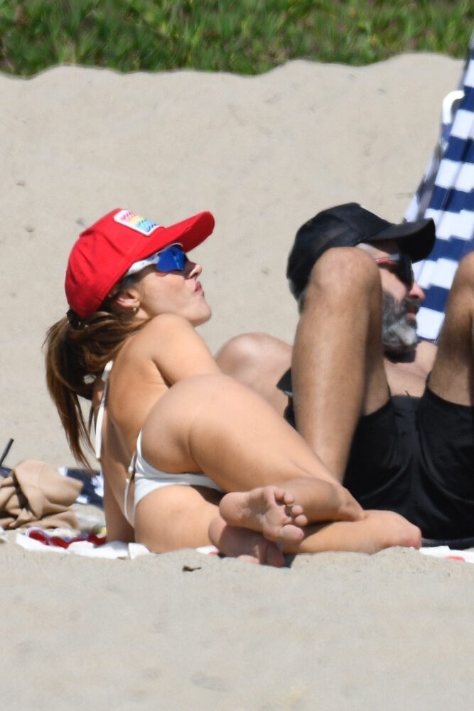 Alessandra Ambrosio Bikini Boobs Santa Monica