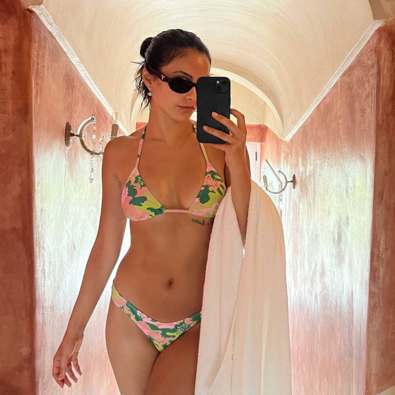 Camila Mendes Stunning Body In Bikini Selfie