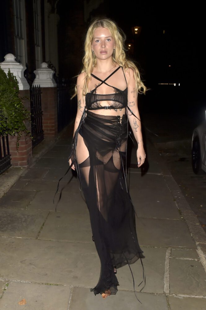 Lottie Moss See Through Boobs Ass