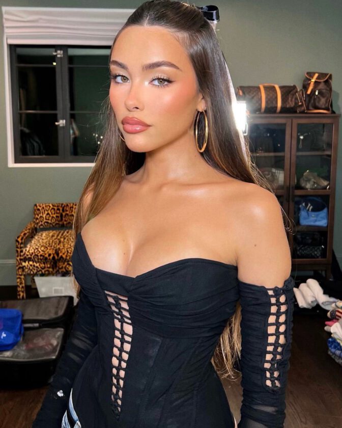 Madison Beer Sexy Cleavage