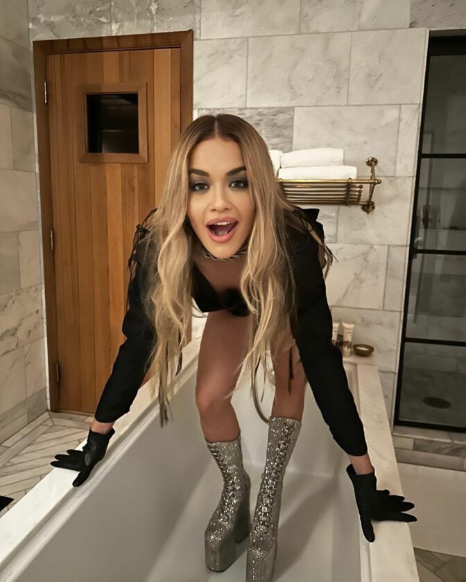 Rita Ora Killer Legs