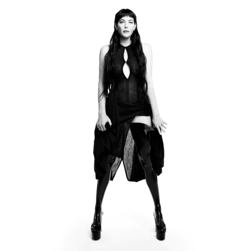 Liv Tyler Sexy Pose The Perfect Magazine